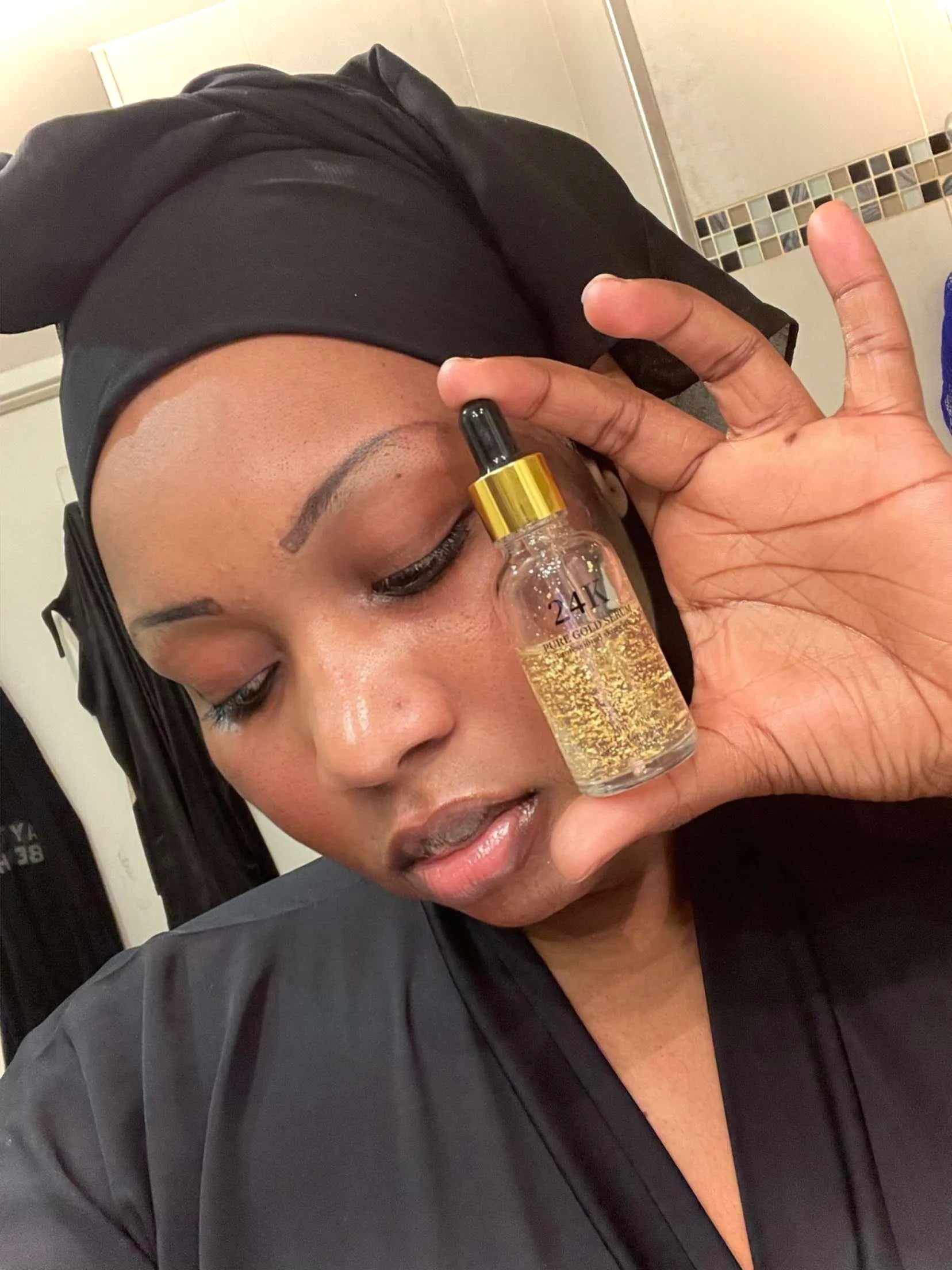 cosmetique peau noire
beau teint
hyperpigmentation
hyperpigmentation peau noire
tâche hyperpigmentation
hyperpigmentation visage
skincare
serum anti tache
serum anti imperfection
serum anti age
serum vitamine C