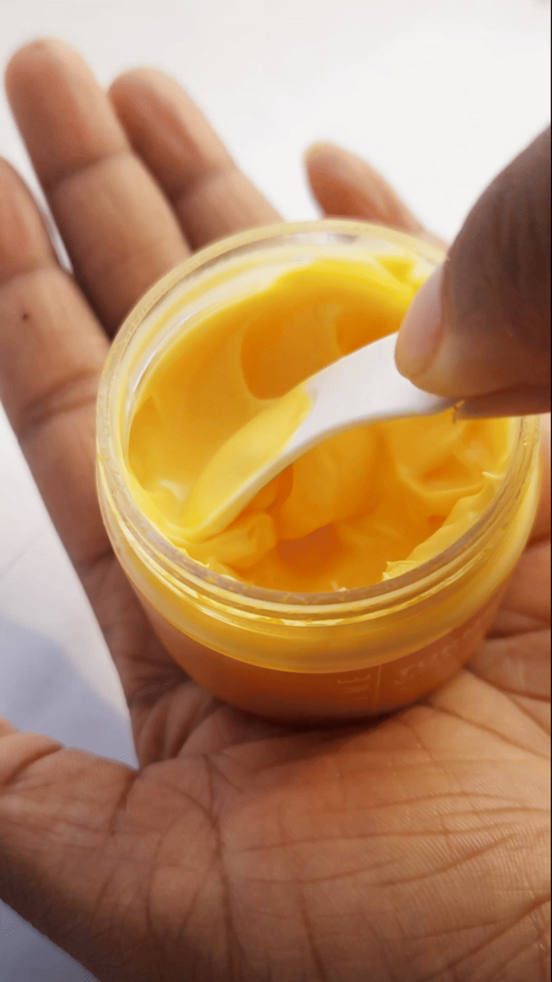 Crème de jour Lumière d'Or Tumeric+ Anti-taches- Éclat Sublime et Unification du Teint